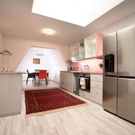 アパート Penthouse Rooftop Terrace *